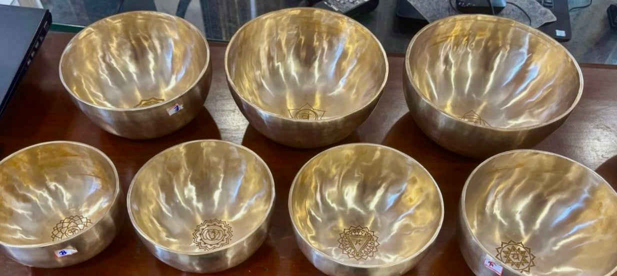 Singing bowls chakra set w symbols, manual, video