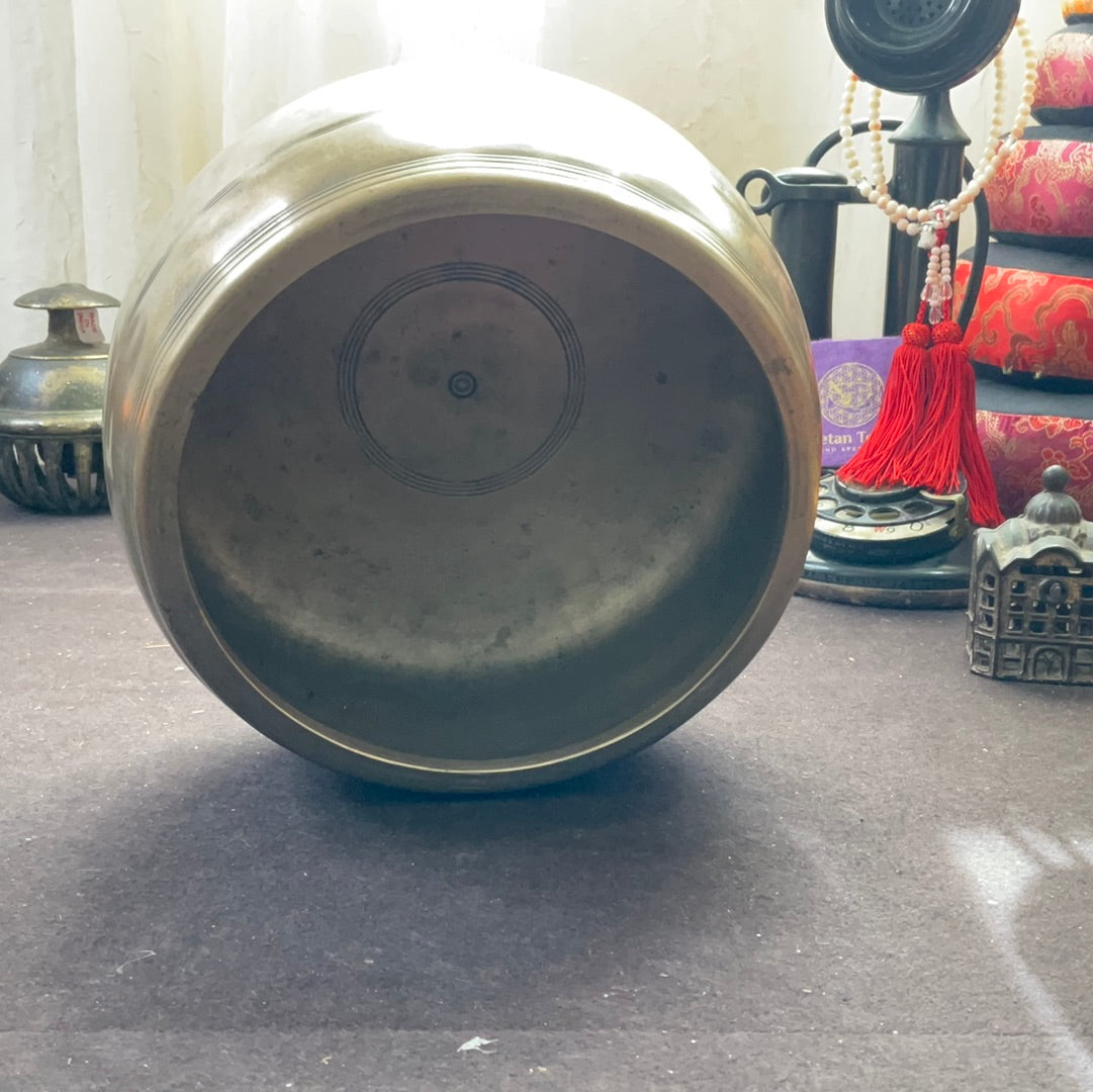 Mani bowl thick 7” D 4