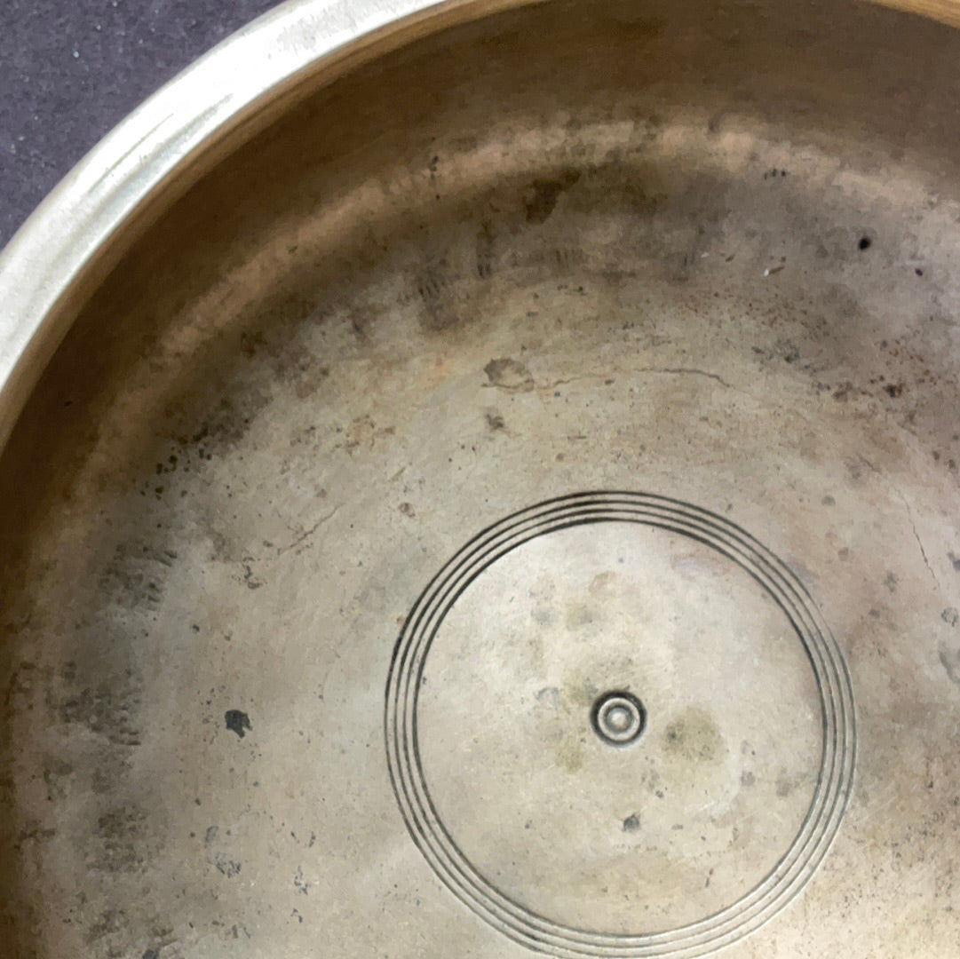 Mani bowl thick 7” D 4